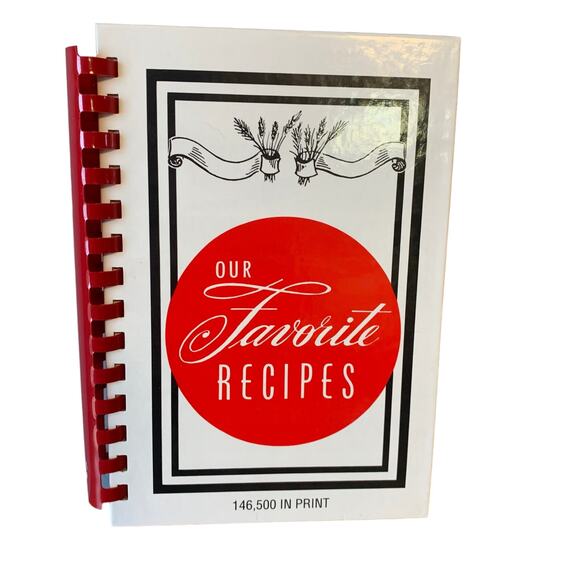 1993 Vtg Cookbook Our Favorite Recipes Plastic Bound Paperback St John's Guild - Picture 1 of 9